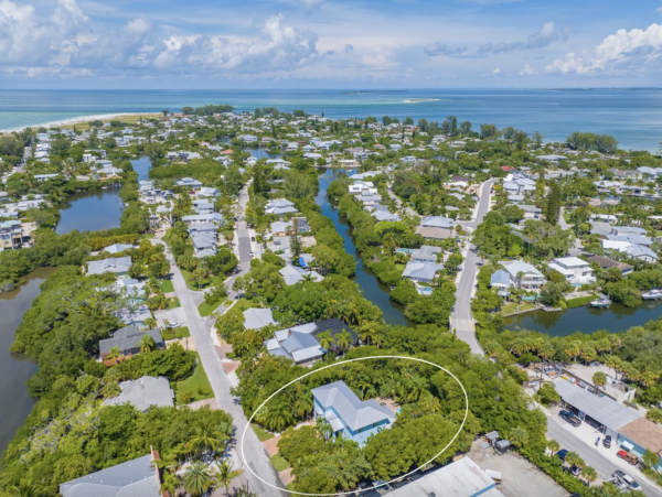 Luxury Anna Maria Island Vacation Rental On North End